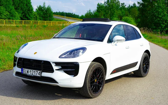 samochody osobowe Porsche Macan cena 329000 przebieg: 13700, rok produkcji 2021 z Góra